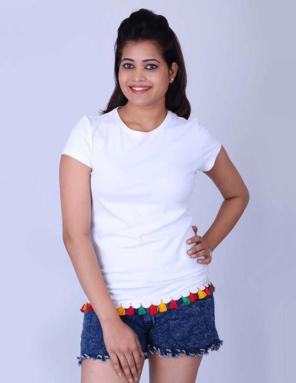 T-Shirt-with-Tassels-and-LEDs